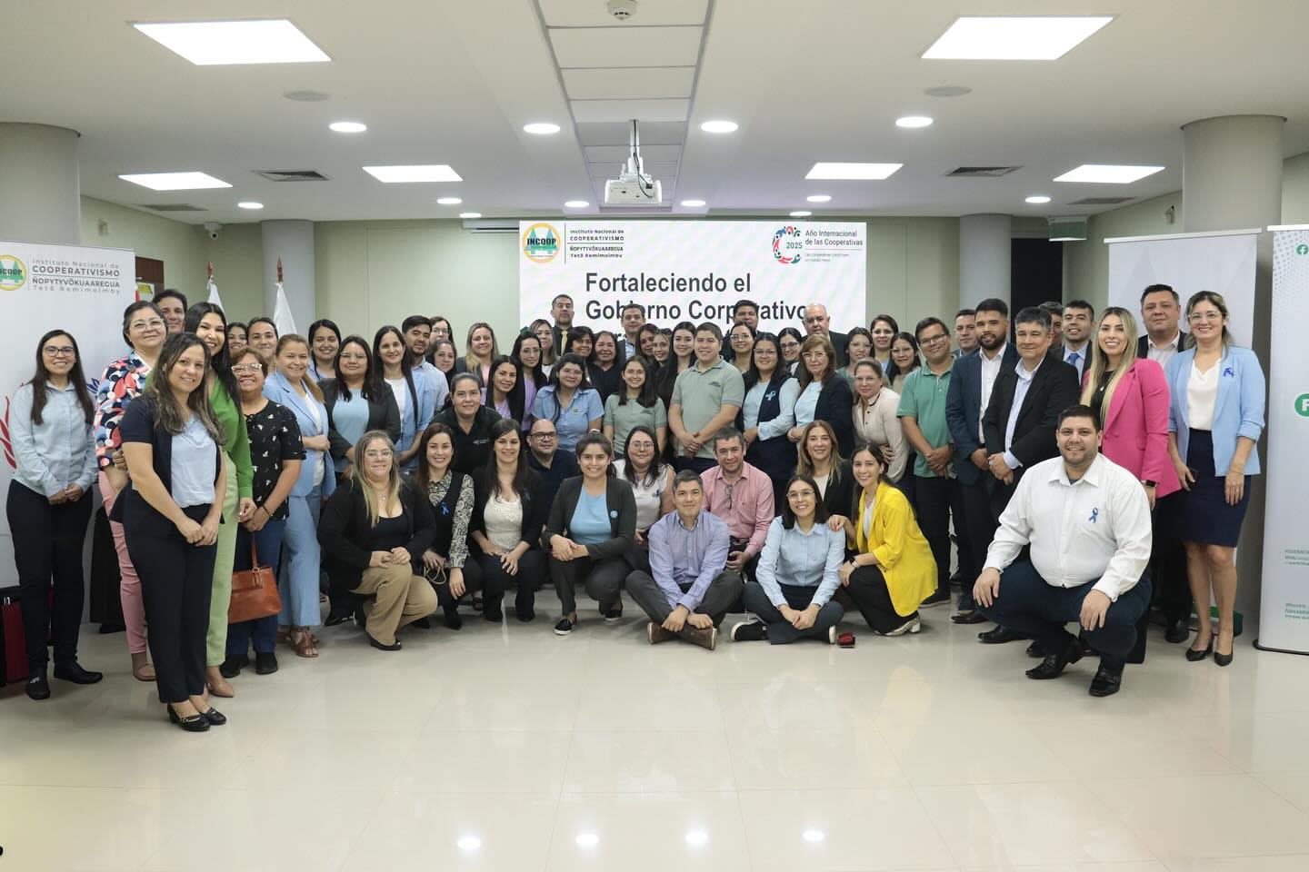 CAPACITACIÓN A COOPERATIVAS