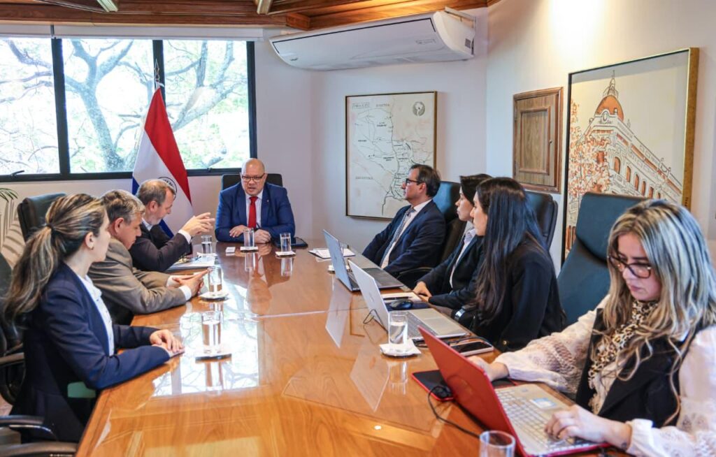 EL PRESIDENTE DEL INCOOP PARTICIPÓ EN LA SESIÓN DEL COMITÉ PARA LA APROBACIÓN DE LA ESTRATEGIA NACIONAL DE INCLUSIÓN FINANCIERA (ENIF)