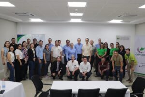 INCOOP y CONCOPAR impulsan el fortalecimiento normativo y la actualización en la gestión cooperativa.